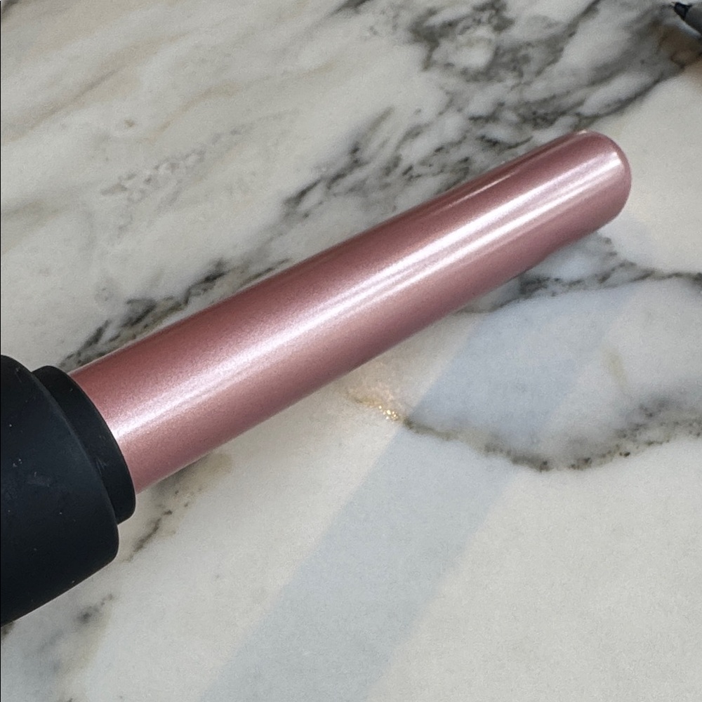 FoxyBae Rose Gold LIMITED Edition 25mm/1in Curling Wand - Picture 7 of 8